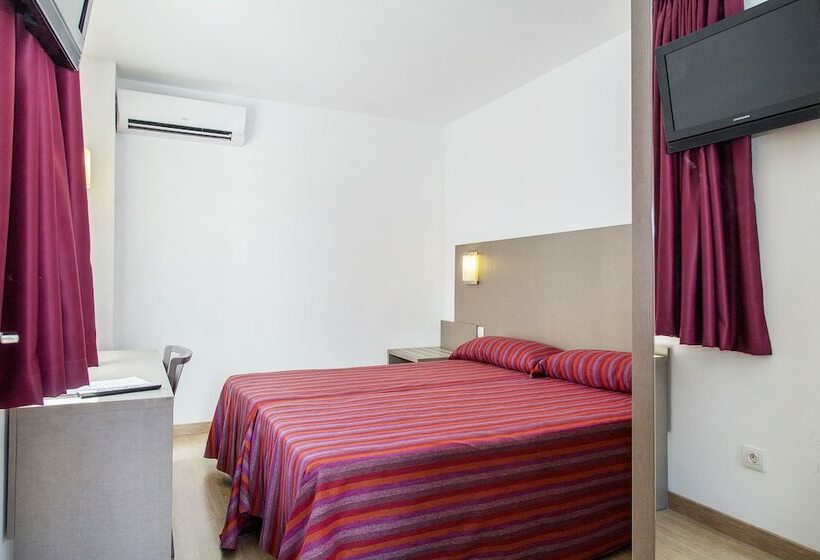 이코노미 룸, Montesol Benidorm