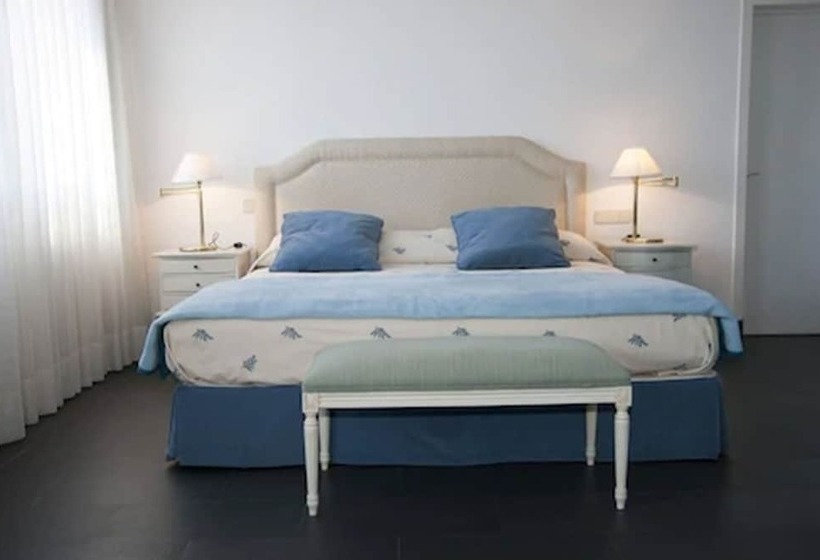 Quarto Estandar, Prado Real