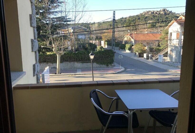 Полулюкс, Rural Hotel Las Gacelas
