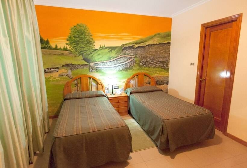 Номер Стандарт, Hostal Restaurante Terra Cha