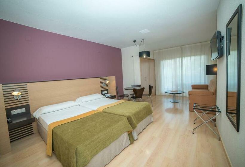 Номер Стандарт, Oroel Hotel & Spa