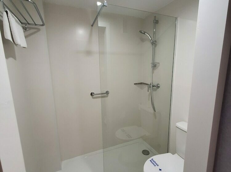 اتاق استاندارد یک نفره, Oroel Hotel & Spa