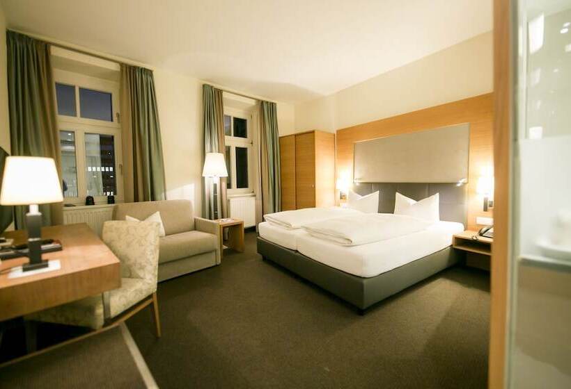 Quarto Classe Business, Sailer