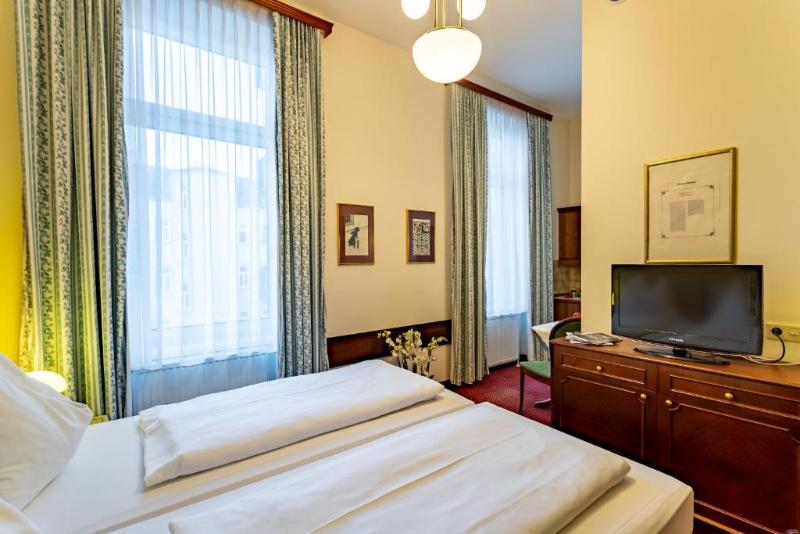 주니어 스위트, Theaterhotel & Suites Wien