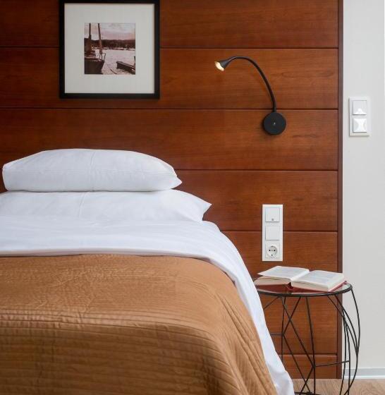 اتاق استاندارد با چشم‌انداز دریاچه, Seehotel Europa