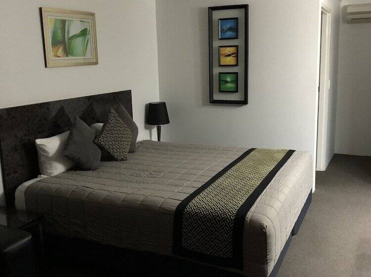Номер Deluxe, Burke & Wills Motor Inn