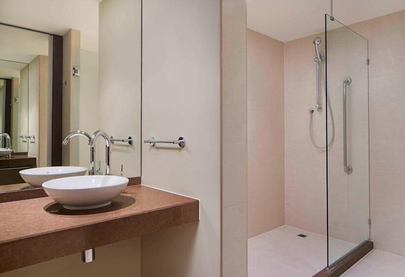 디럭스 스위트, Four Points By Sheraton Perth
