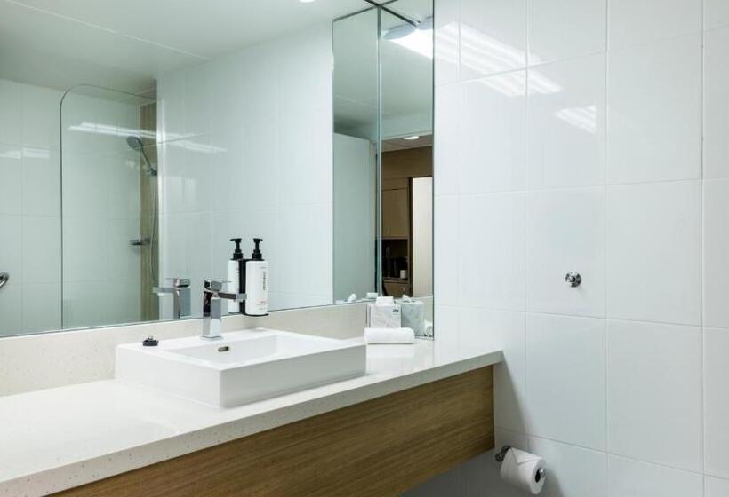 Номер Superior Кровать Кинг, Pacific Hotel Cairns