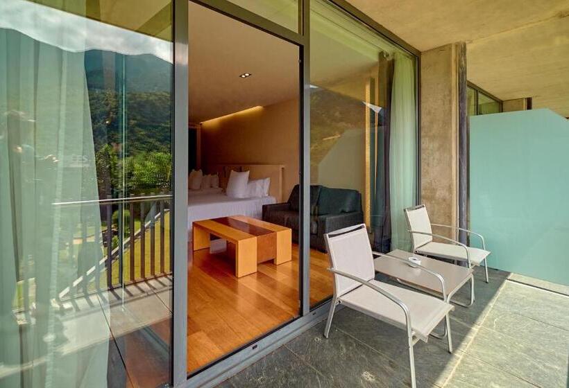 سوییت, Andorra Park