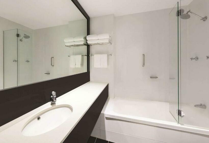 اتاق استاندارد با تخت بزرگ, Vibe Hotel Gold Coast