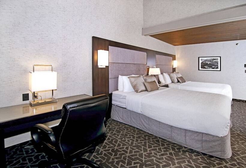 ２ダブルベッドのスタンダードルーム, Best Western Plus Banff International Lodge