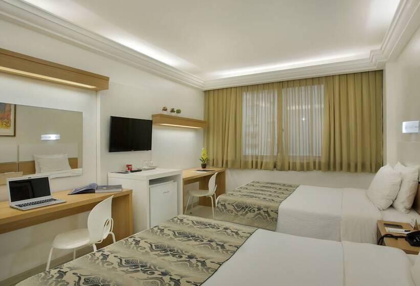 Quarto Estandar, Copa Sul