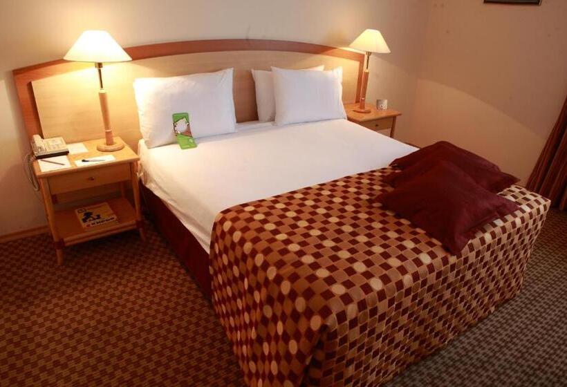 Номер Superior, Ramada By Wyndham Sofia City Center