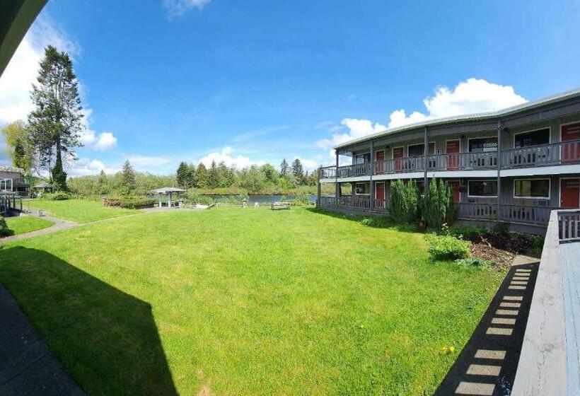 ガーデンビュースタンダードルーム, Campbell River Lodge