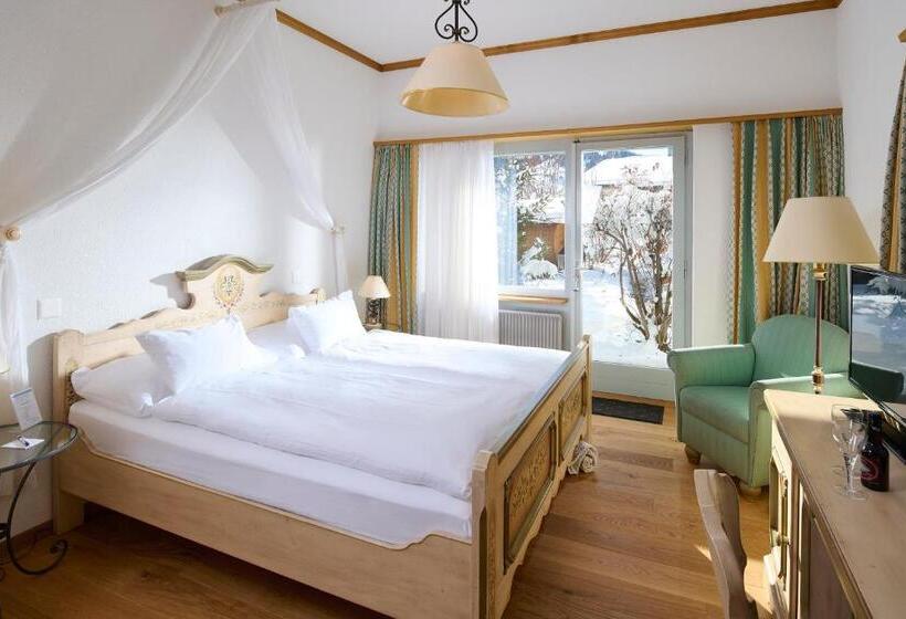 Номер Стандарт Вид на Горы, Bristol Relais Du Silence Superior