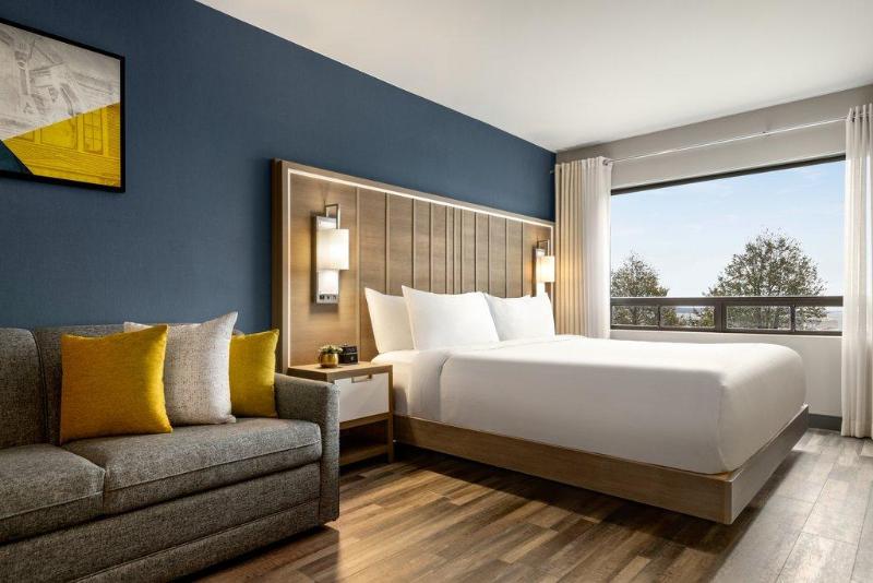 プレミアムルーム, Crowne Plaza Saint John Harbour View, An Ihg