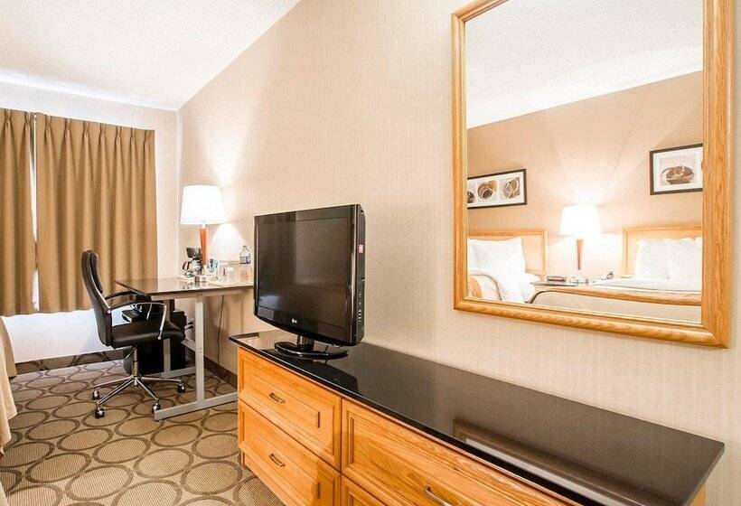 Номер Стандарт 2 Двуспальные Кровати, Comfort Inn