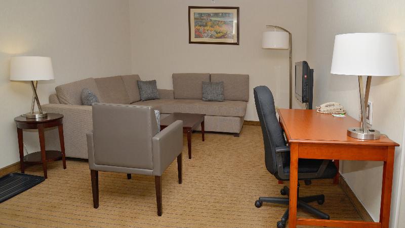 Стандартный Номер Кровать Кинг, Holiday Inn Hinton, An Ihg
