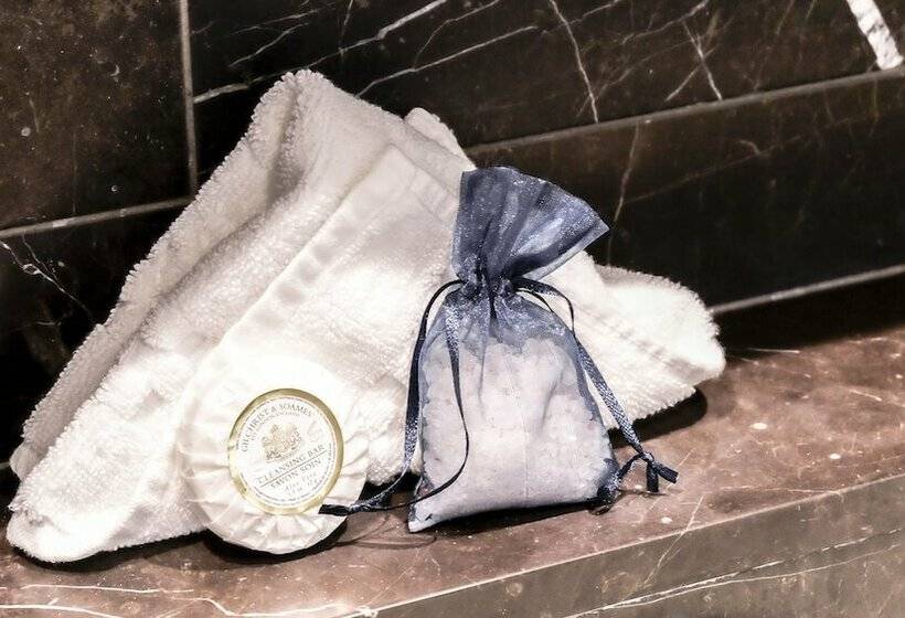 豪华房间, Rosewood Hotel Georgia