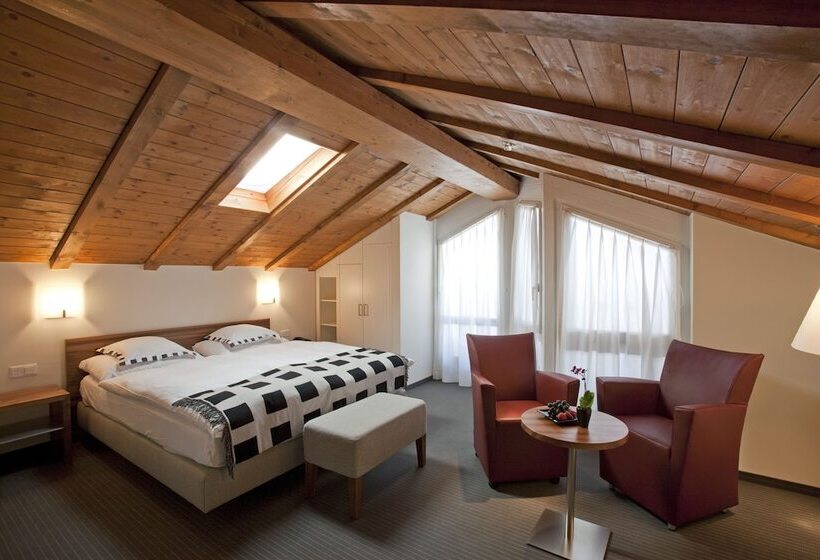 اتاق سوپریور, Allalin Saas Fee