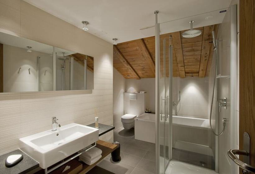 اتاق سوپریور سه تخته, Allalin Saas Fee
