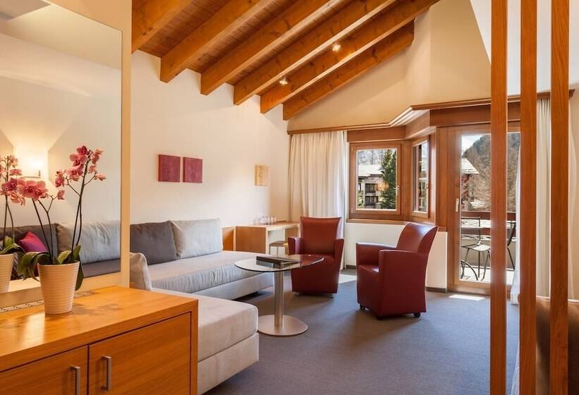 سوییت خانوادگی, Allalin Saas Fee