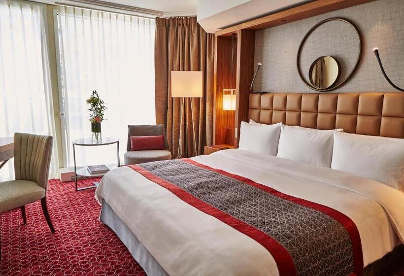 اتاق استاندارد با چشم‌انداز, Fairmont Grand Hotel Geneva
