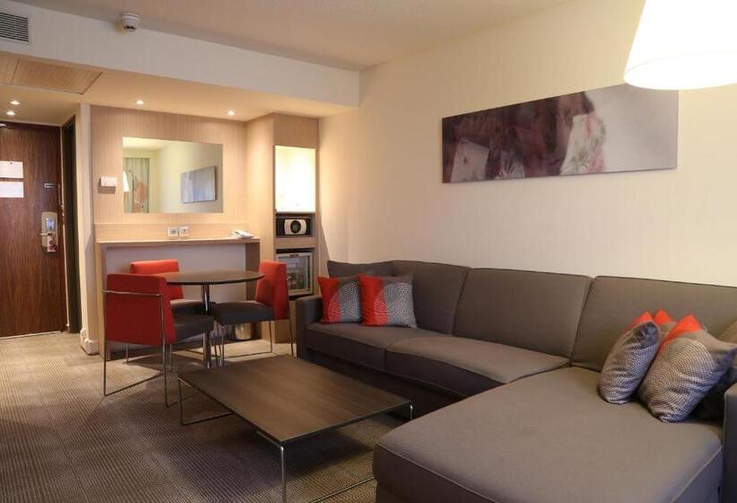 سوییت جونیور, Novotel Abidjan Plateau