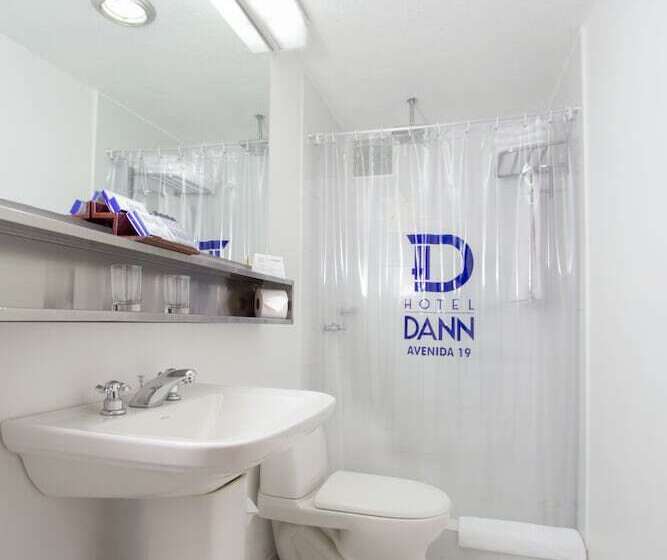 اتاق استاندارد سه نفره, Dann Av. 19