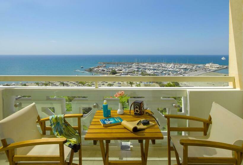 套房, St Raphael Resort