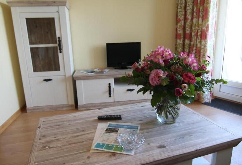 Apartamento 1 Dormitório Vista Mar, Zur Schönen Aussicht