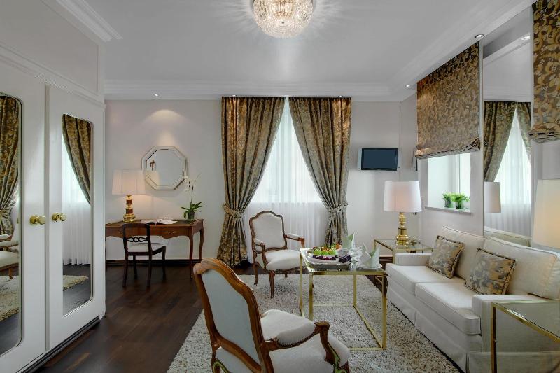 سوییت جونیور, Europäischer Hof Heidelberg, Bestes Hotel Deutschlands In Historischer Architektur