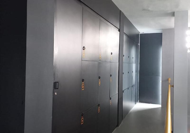 اتاق استاندارد, Continental Frankfurt
