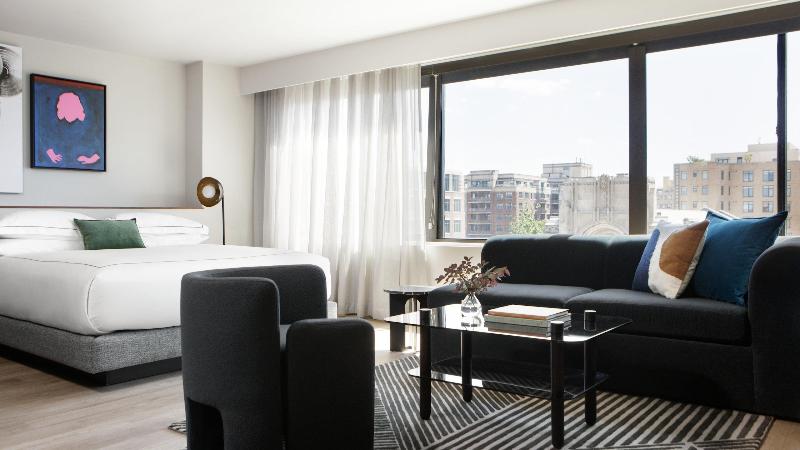 اتاق راحتی, Continental Frankfurt