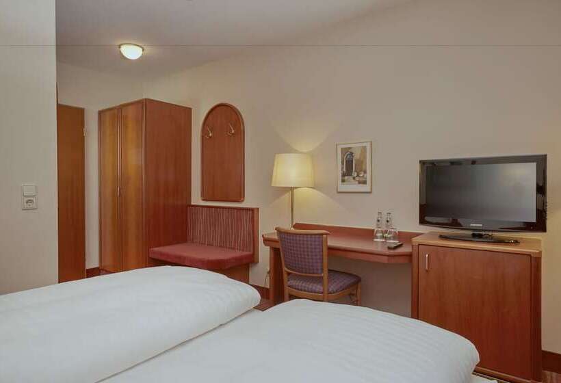 Номер Стандарт, Garner Hotel Mannheim City By Ihg