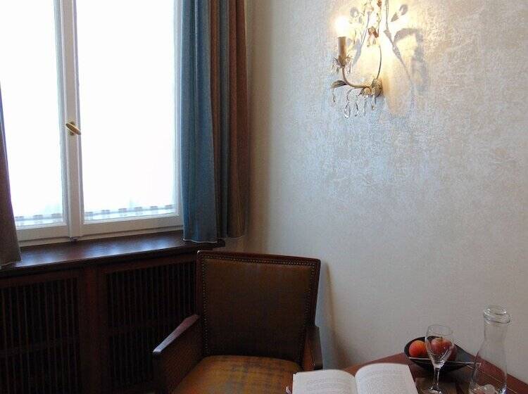 Номер Economy Индивидуальный, Boutiquehotel Oberkirch Im Zentrum