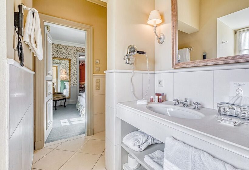 小型豪华套房, Wald & Schlosshotel Friedrichsruhe