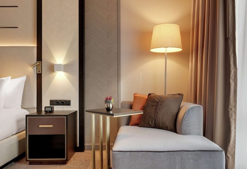اتاق اجرایی, Hilton Munich City
