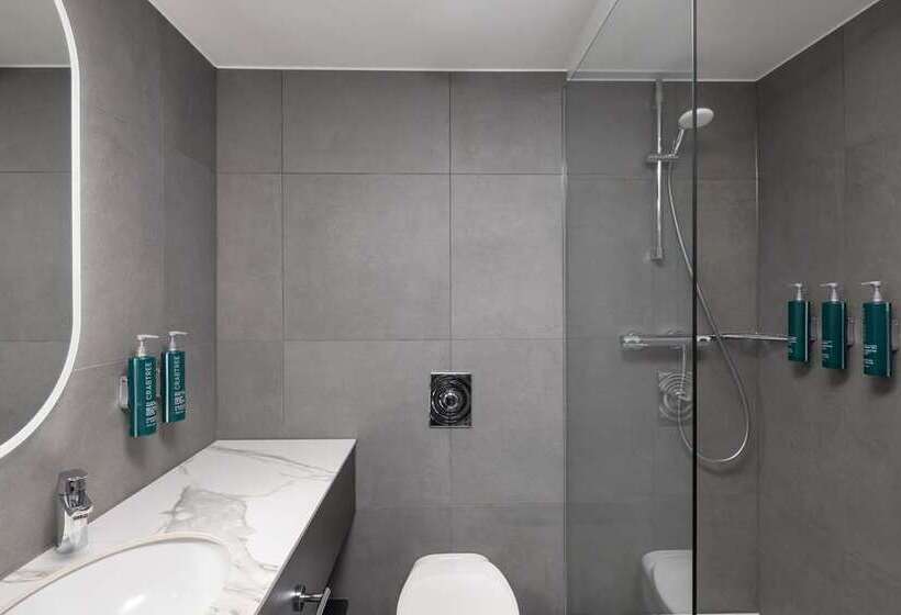 اتاق اجرایی با تخت بزرگ, Hilton Munich City