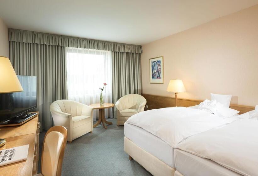 수피리어 룸, Maritim Hotel Magdeburg