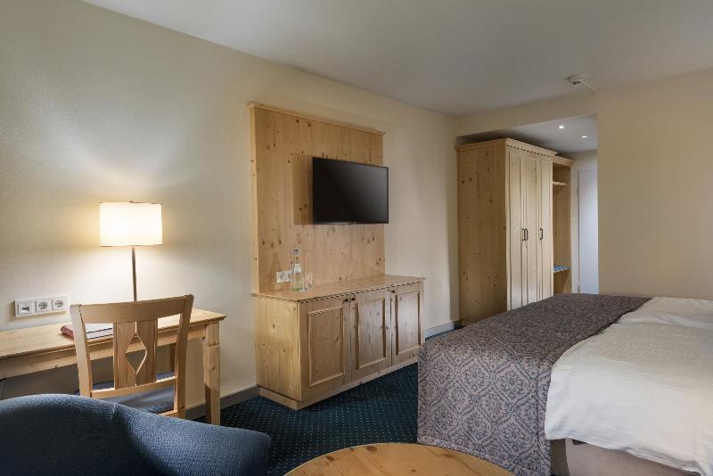 Номер Комфорт, Maritim Titisee
