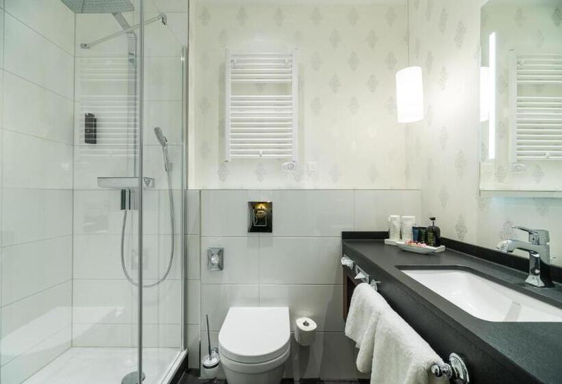Номер Superior, Schlosshotel Weyberhöfe