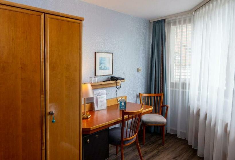 Номер Стандарт, Trip Inn Aschaffenburger Hof