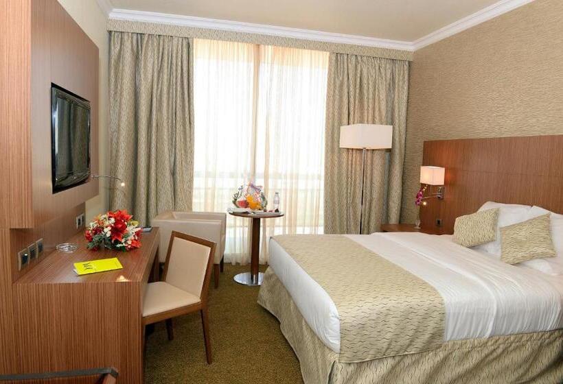 اتاق استاندارد با بالکن, Treffen House Doha   Souq Waqif And Next To Msheireb Metro Station