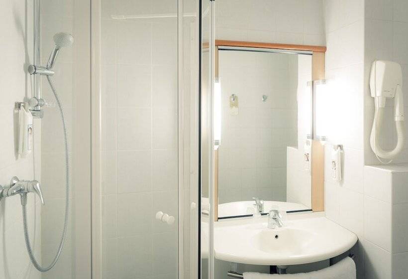 Номер Стандарт Двуспальная Кровать, Ibis Tours Centre Gare