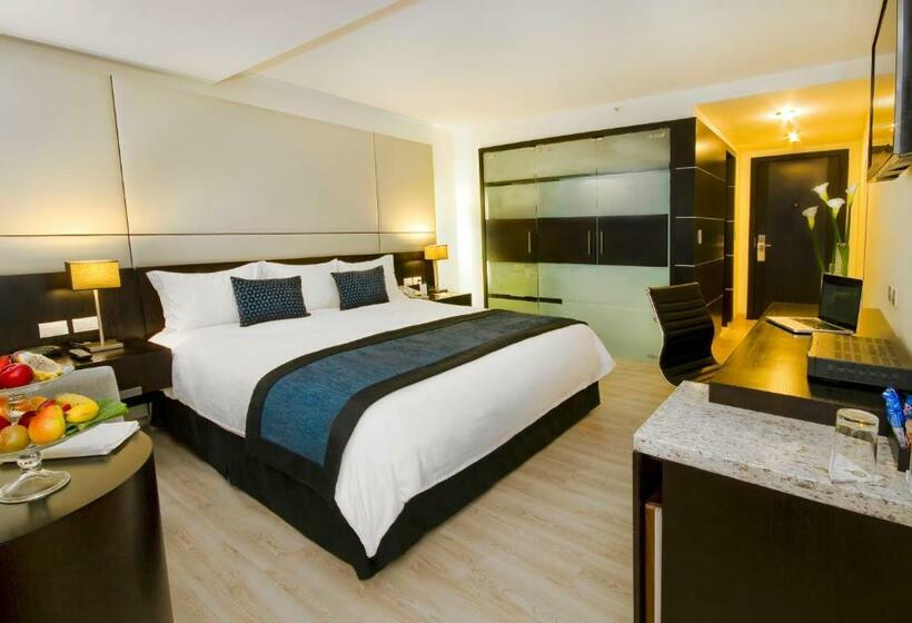 Номер Стандарт, Oro Verde Cuenca