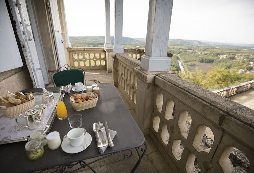 اتاق سوپریور, Chateau De Mercues
