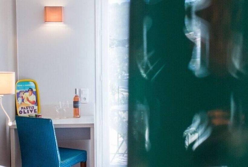 اتاق سوپریور, The Originals Boutique, Hôtel Cassitel, Cassis