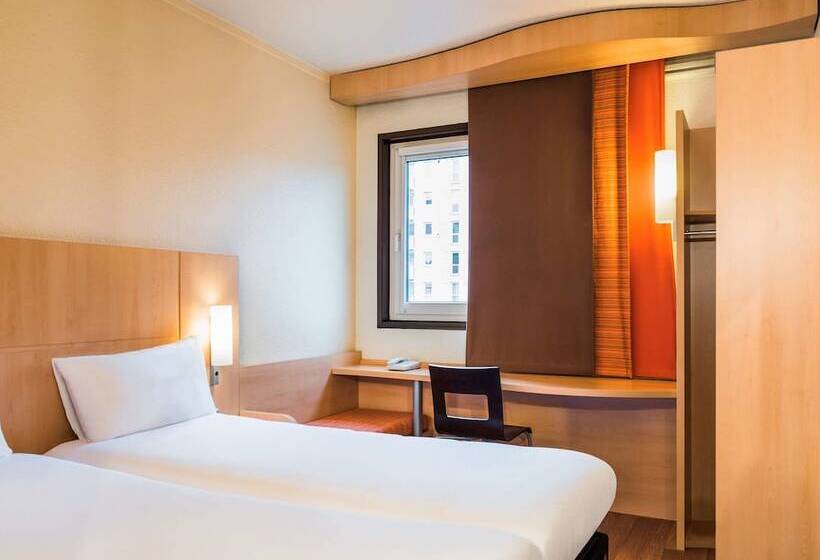 اتاق استاندارد, Ibis Paris Pont De Suresnes Longchamp