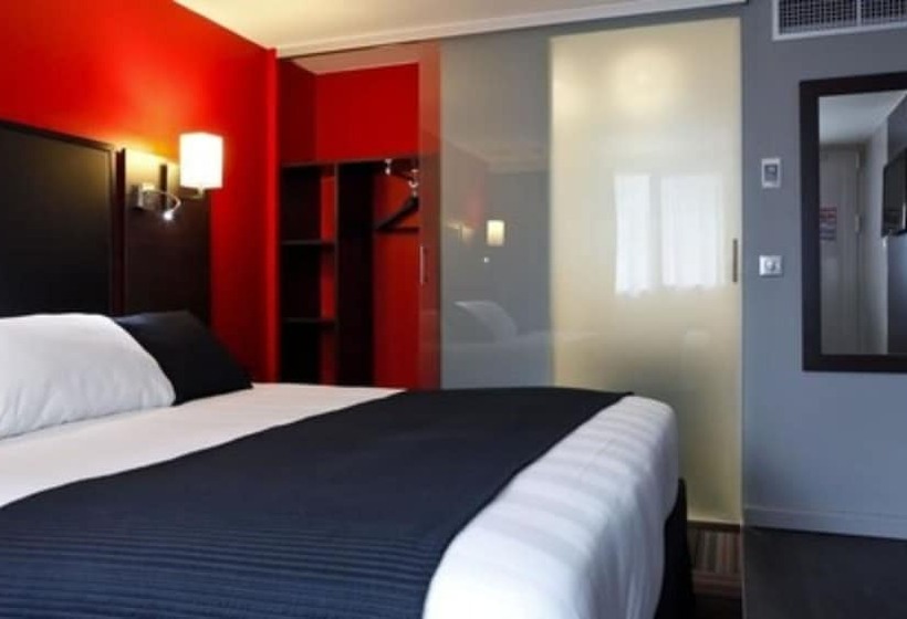 Номер Стандарт, Kyriad Lyon Sud  Sainte Foy